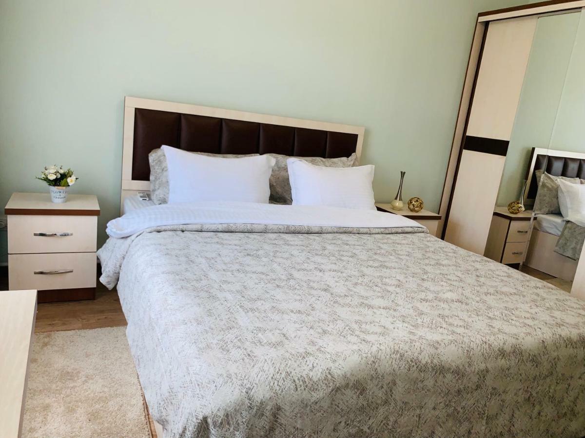 Samarkand Apartment Zewnętrze zdjęcie